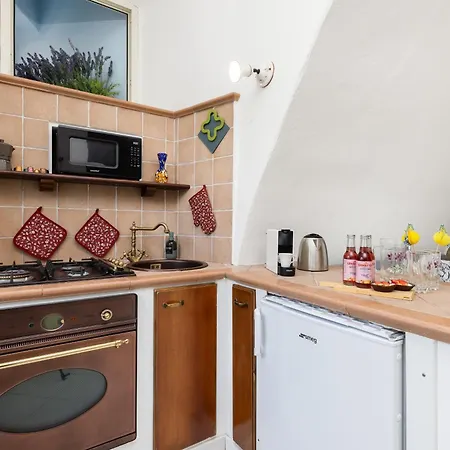 Casetta Sul - A 150m ラーリオ